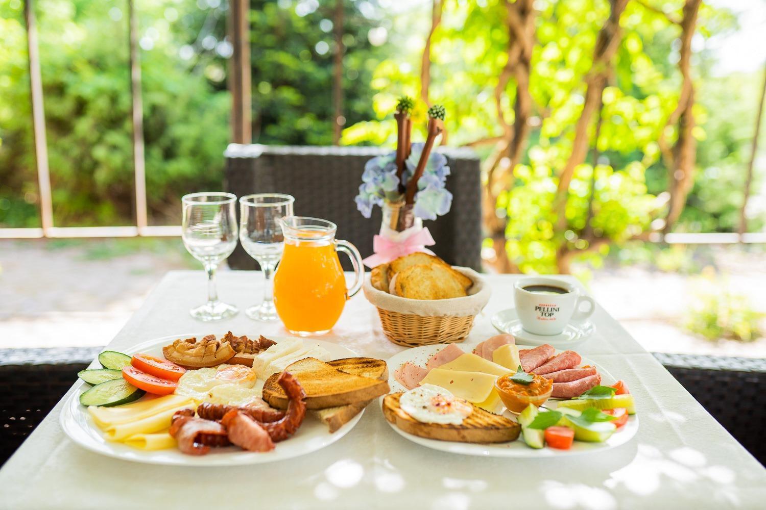 Iris Hotel Bors المظهر الخارجي الصورة