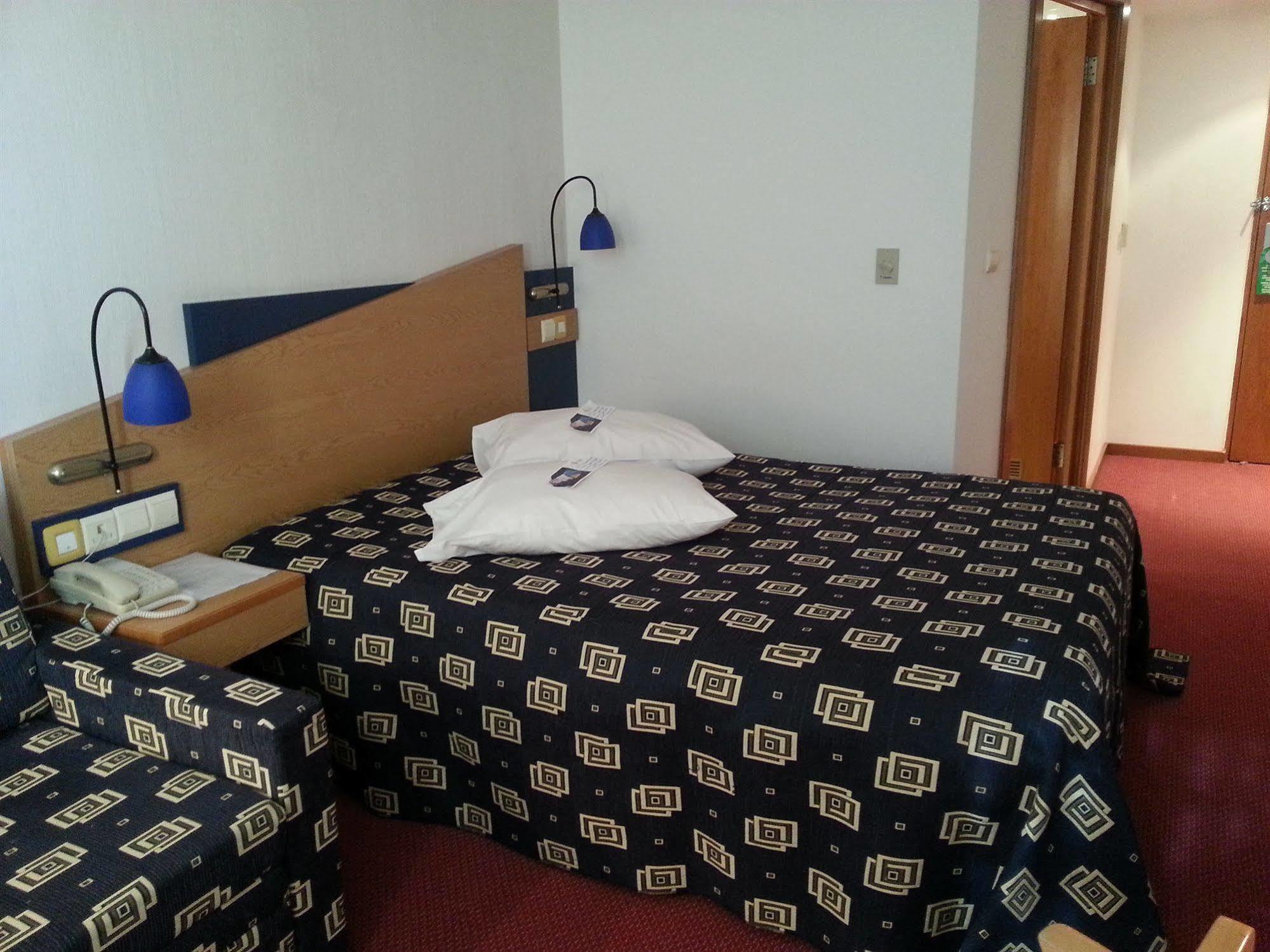 Iris Hotel Bors المظهر الخارجي الصورة