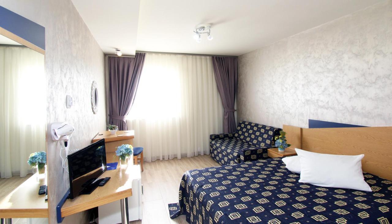 Iris Hotel Bors المظهر الخارجي الصورة